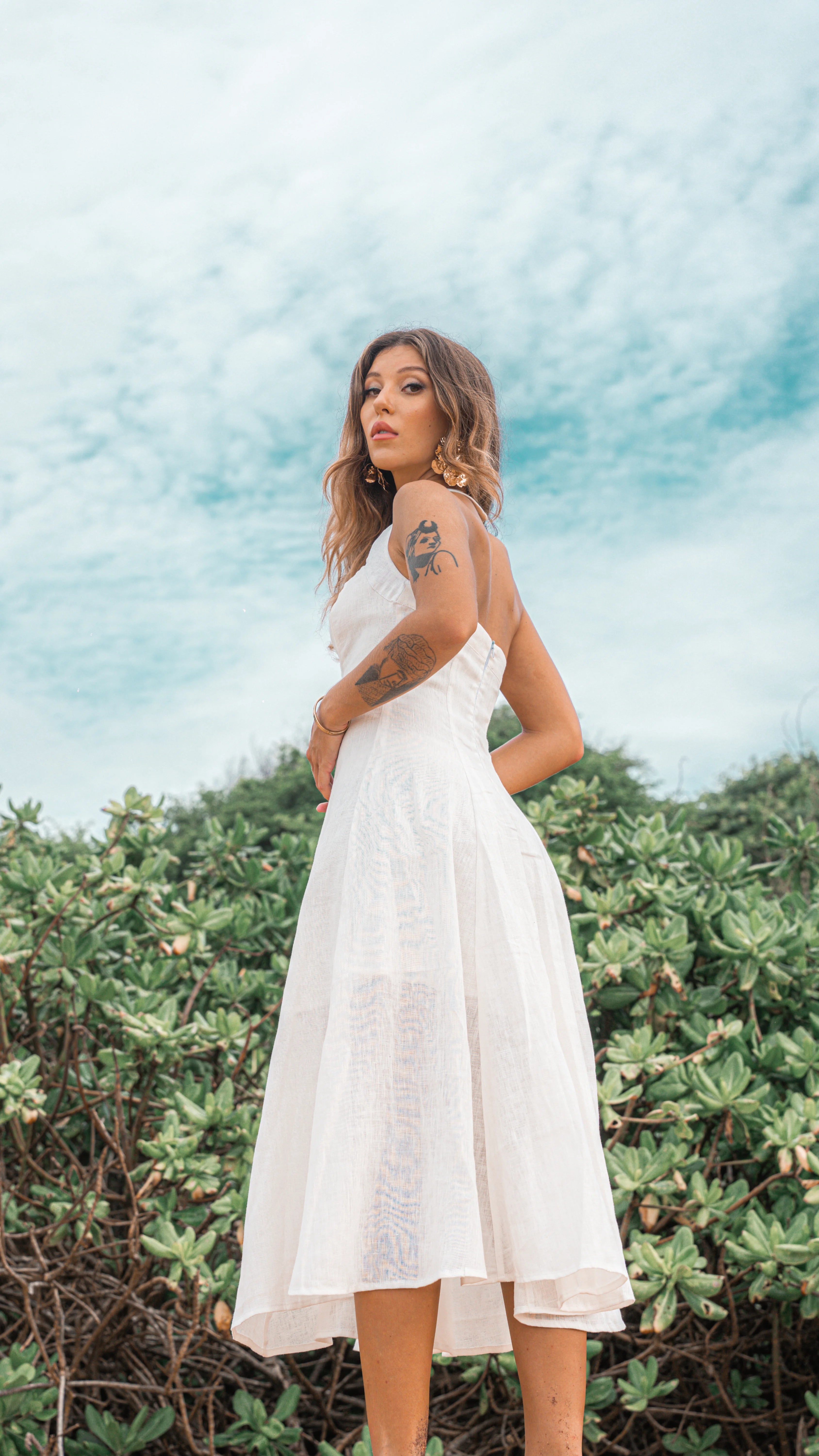 Layla Midi Linen Dress