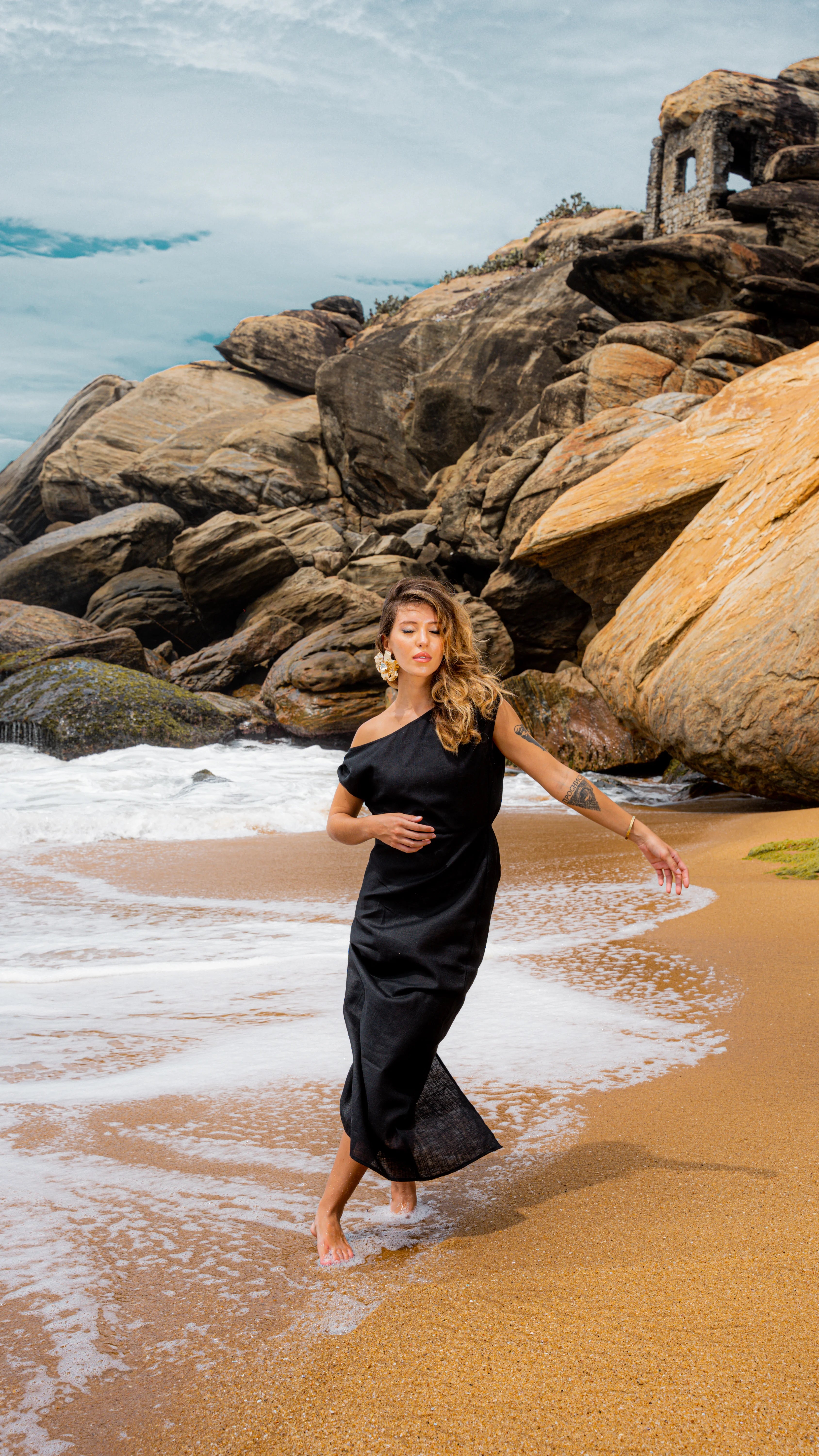 Sienna Maxi Linen Dress