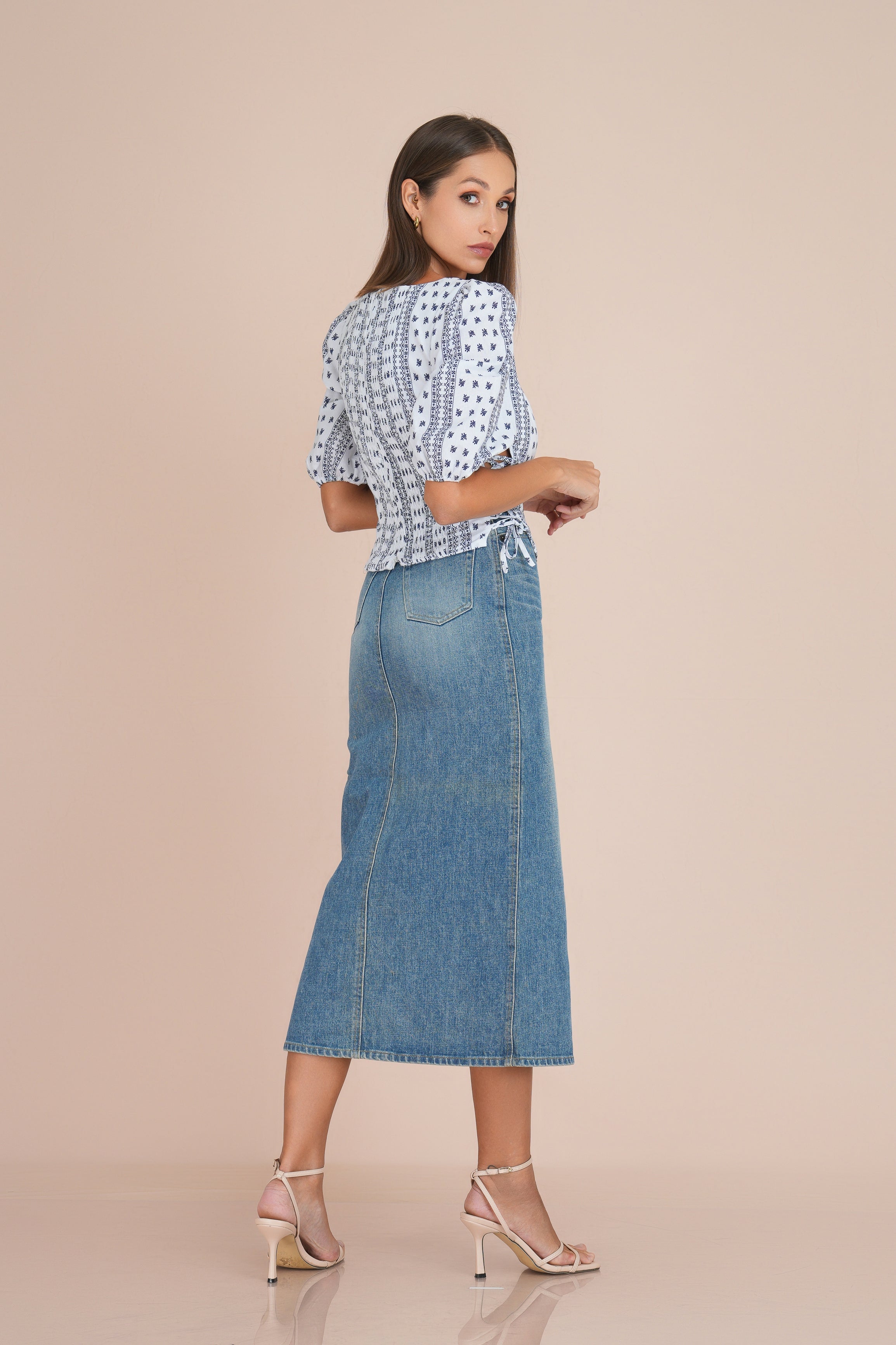 willow cotton puff sleeved blouse